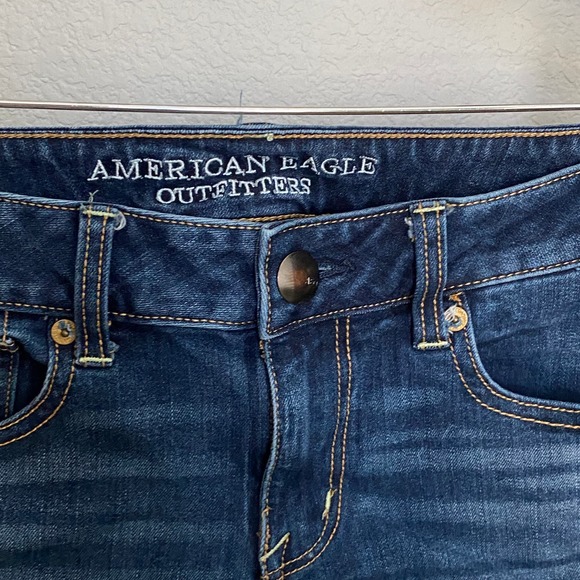 American Eagle Shortie Shorts Size 4 - Picture 3 of 7